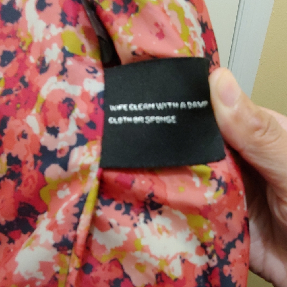 Jacket - Picture 7 of 8